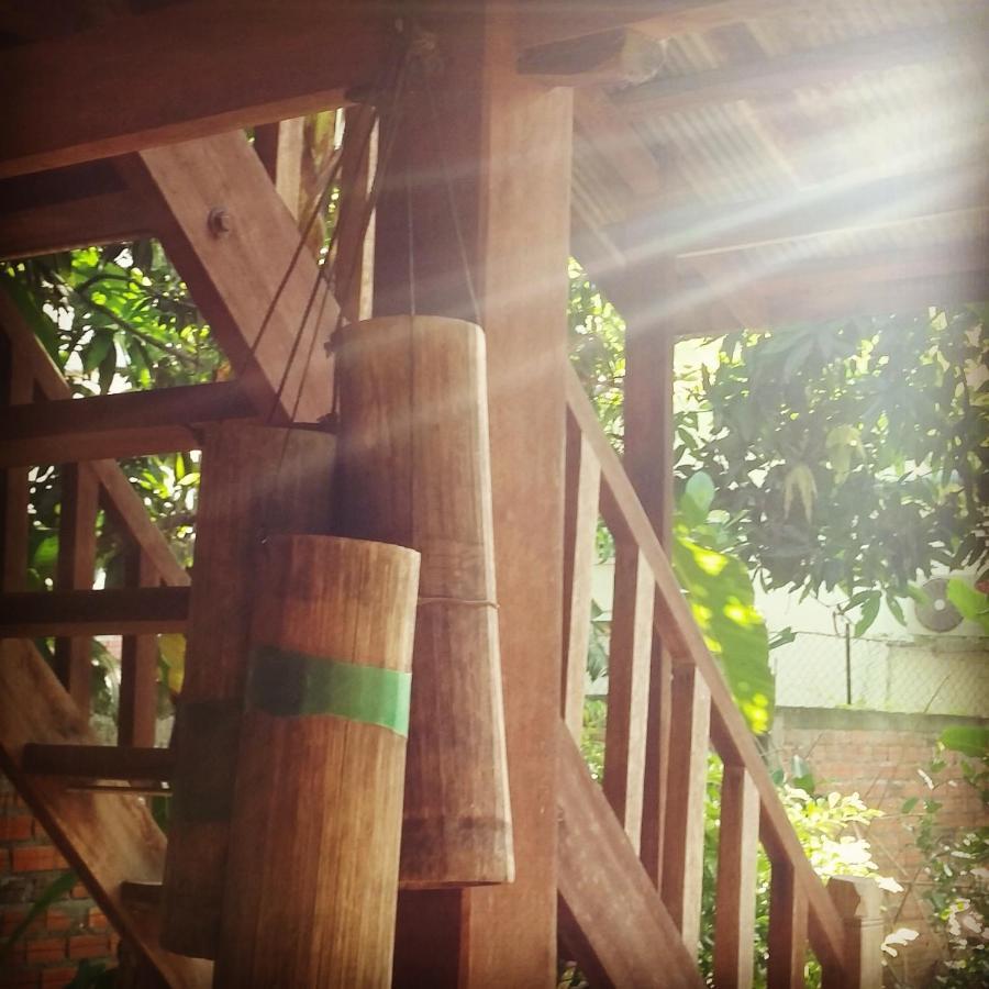 O'Hamok Family Homestay Battambang Bagian luar foto